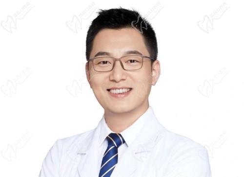 李麗強